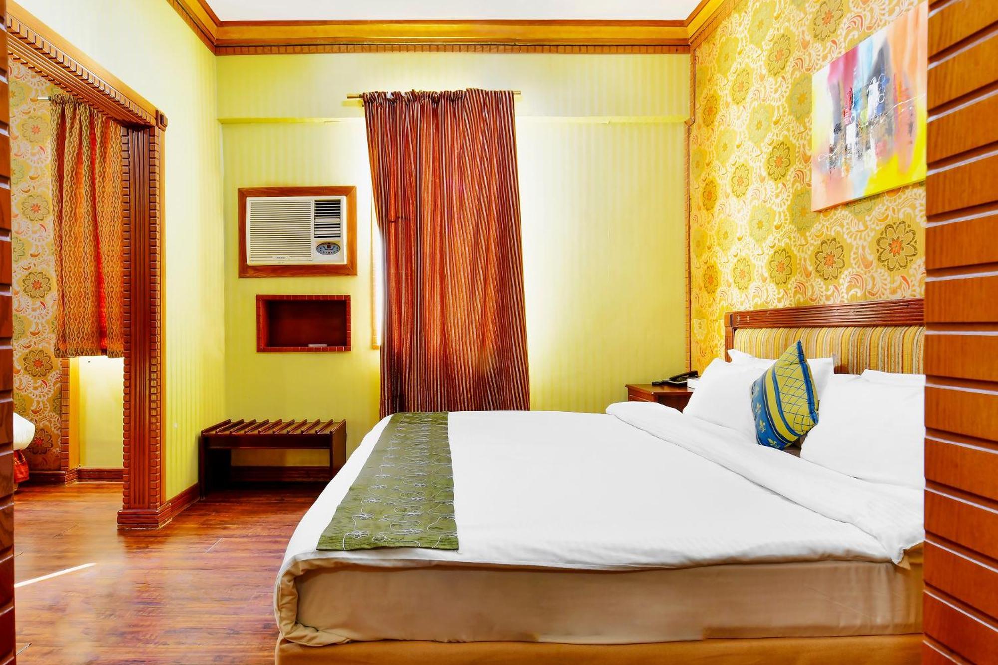 Capital O 125 Moon Plaza Hotel Manáma Kültér fotó