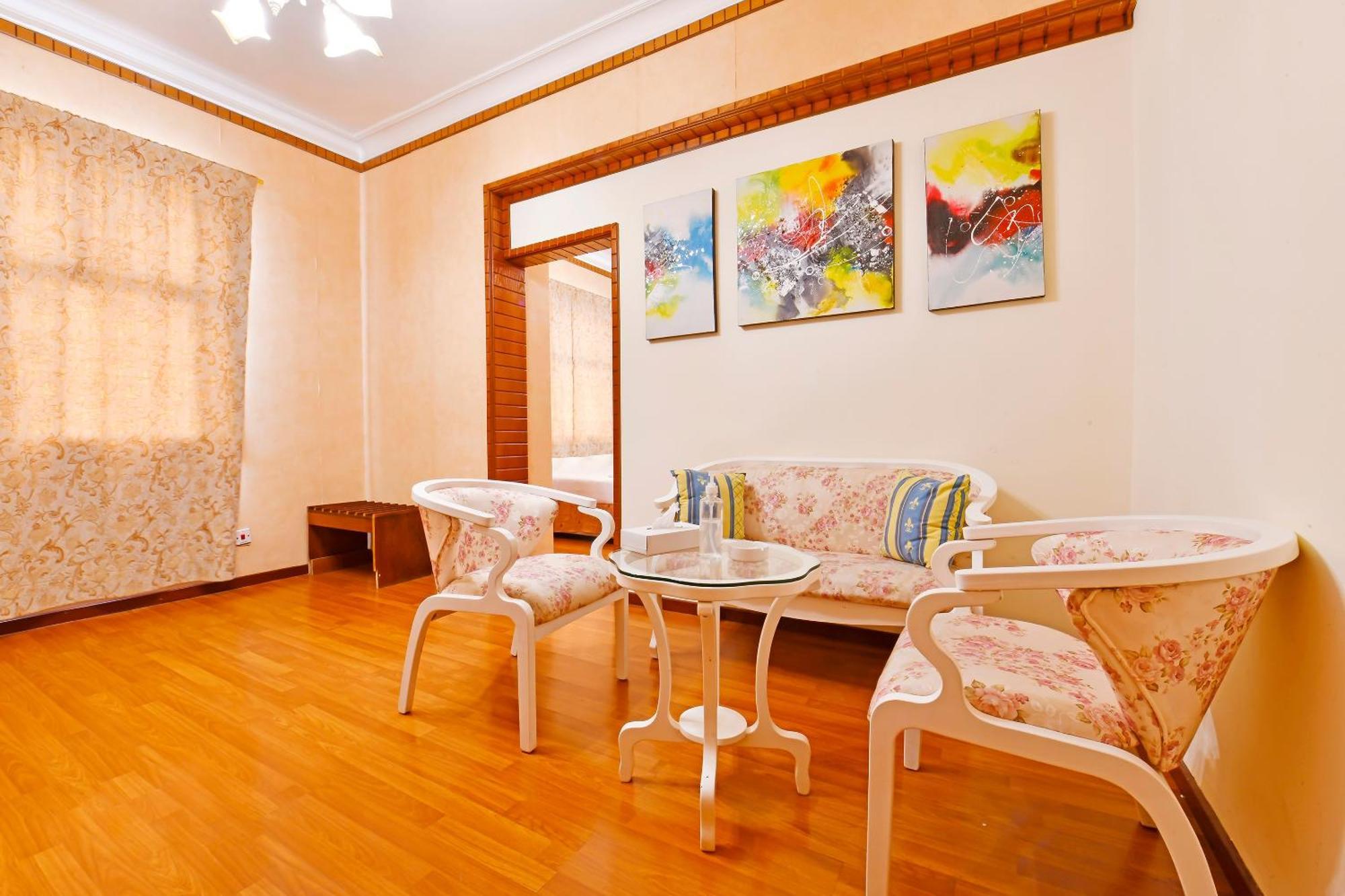 Capital O 125 Moon Plaza Hotel Manáma Kültér fotó