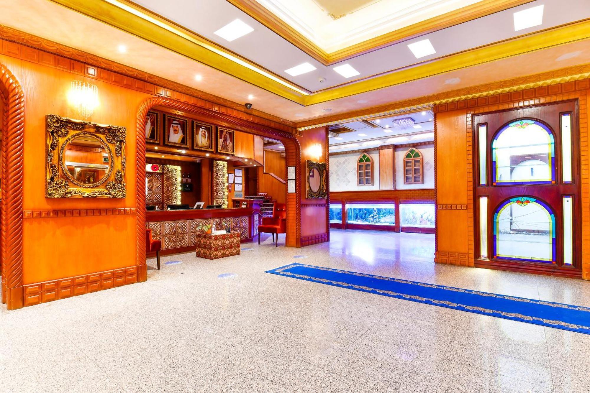 Capital O 125 Moon Plaza Hotel Manáma Kültér fotó