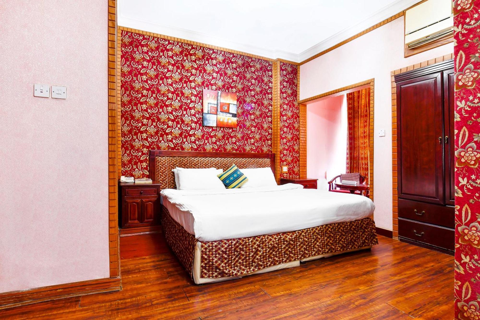 Capital O 125 Moon Plaza Hotel Manáma Kültér fotó